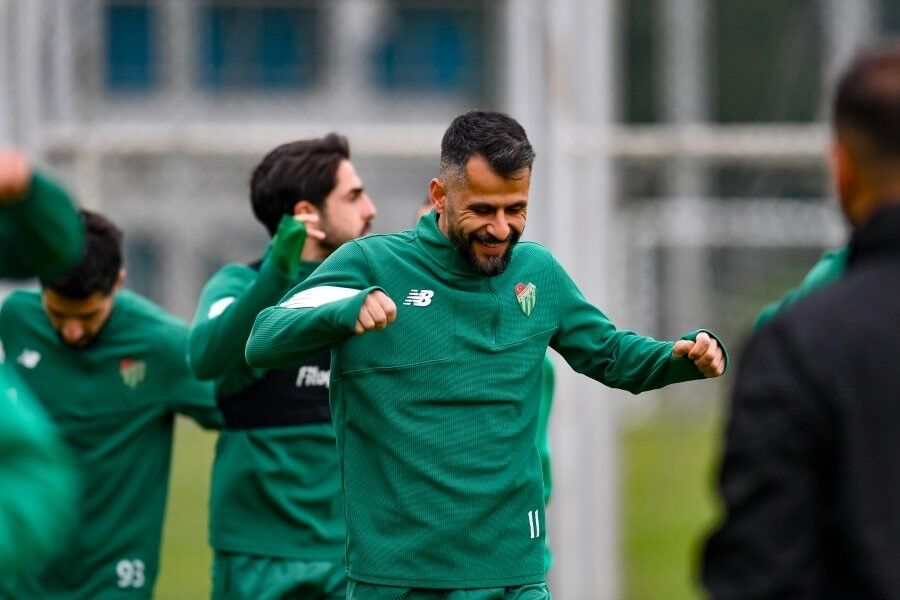 Vbursaspor’da Şampiyonluk Maçı Hazırlıkları Başladı (4)