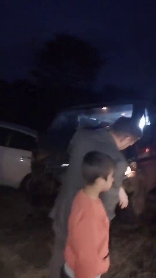 Yamaçtan Kopan Kayalar Araçların Üzerine Yağdı