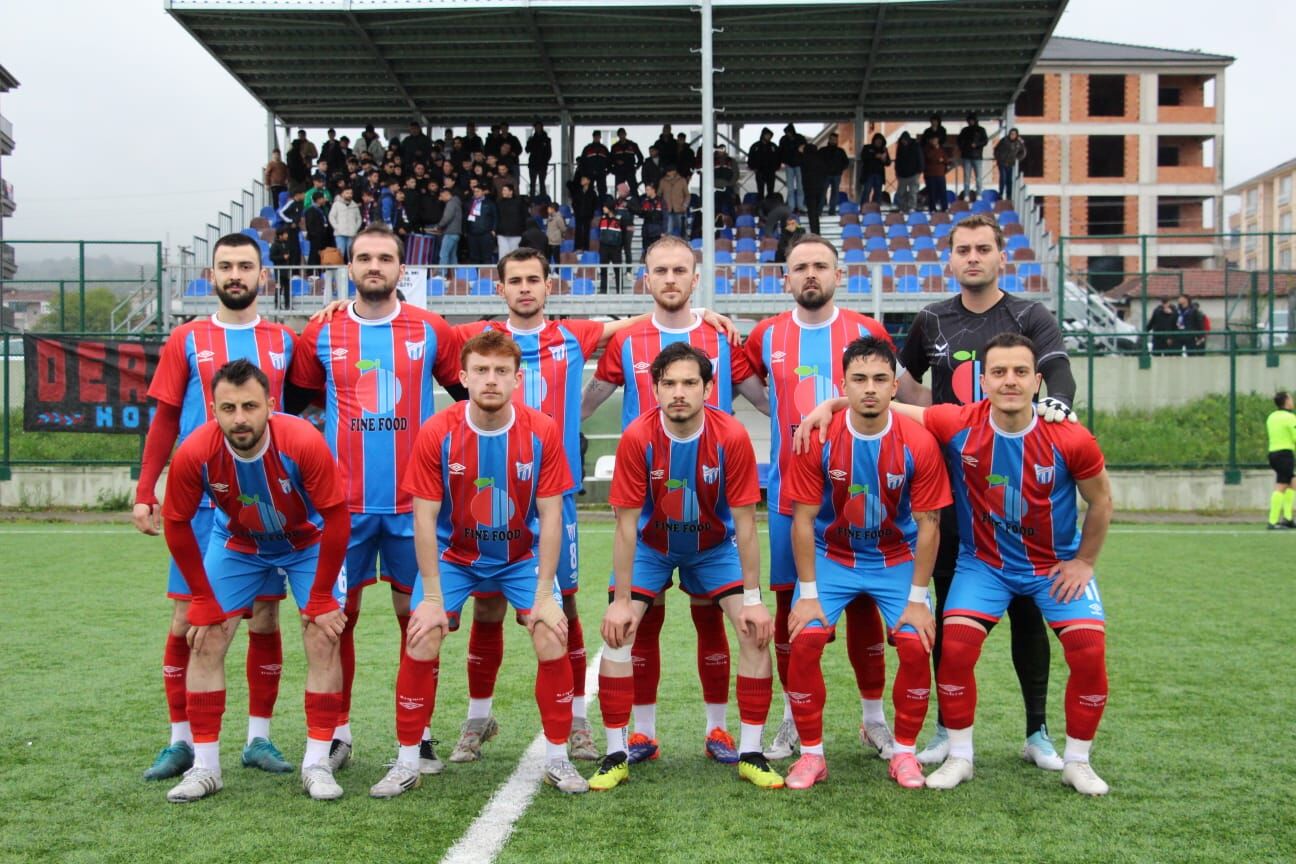 Yenicespor Fırtına Gibi! Namağlup Lider Zirveyi Bırakmıyor (4)