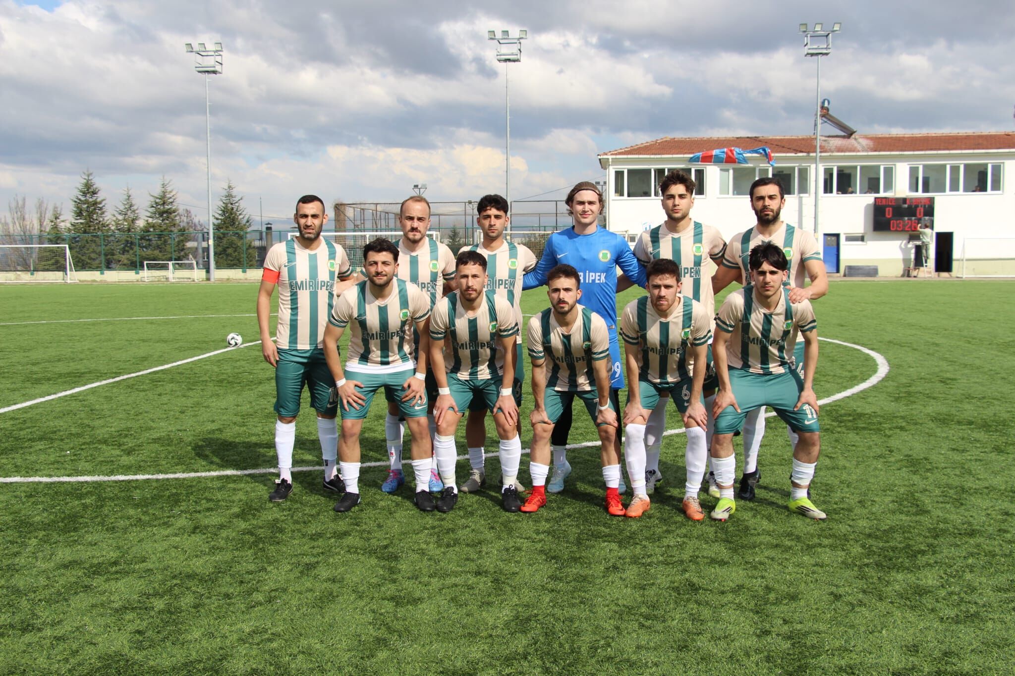 Yenicespor, Küçükbalıklı Başakspor Gençgazete (1)