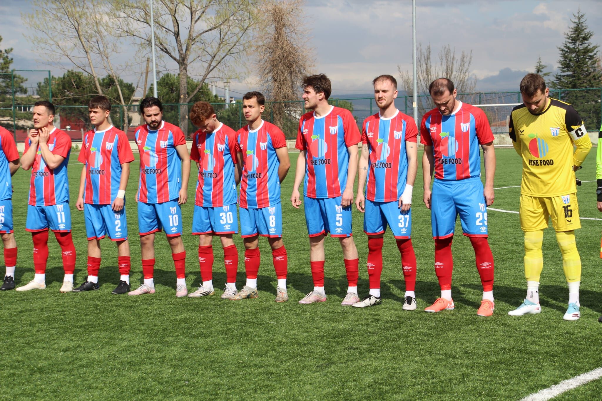 Yenicespor, Küçükbalıklı Başakspor Gençgazete (5)