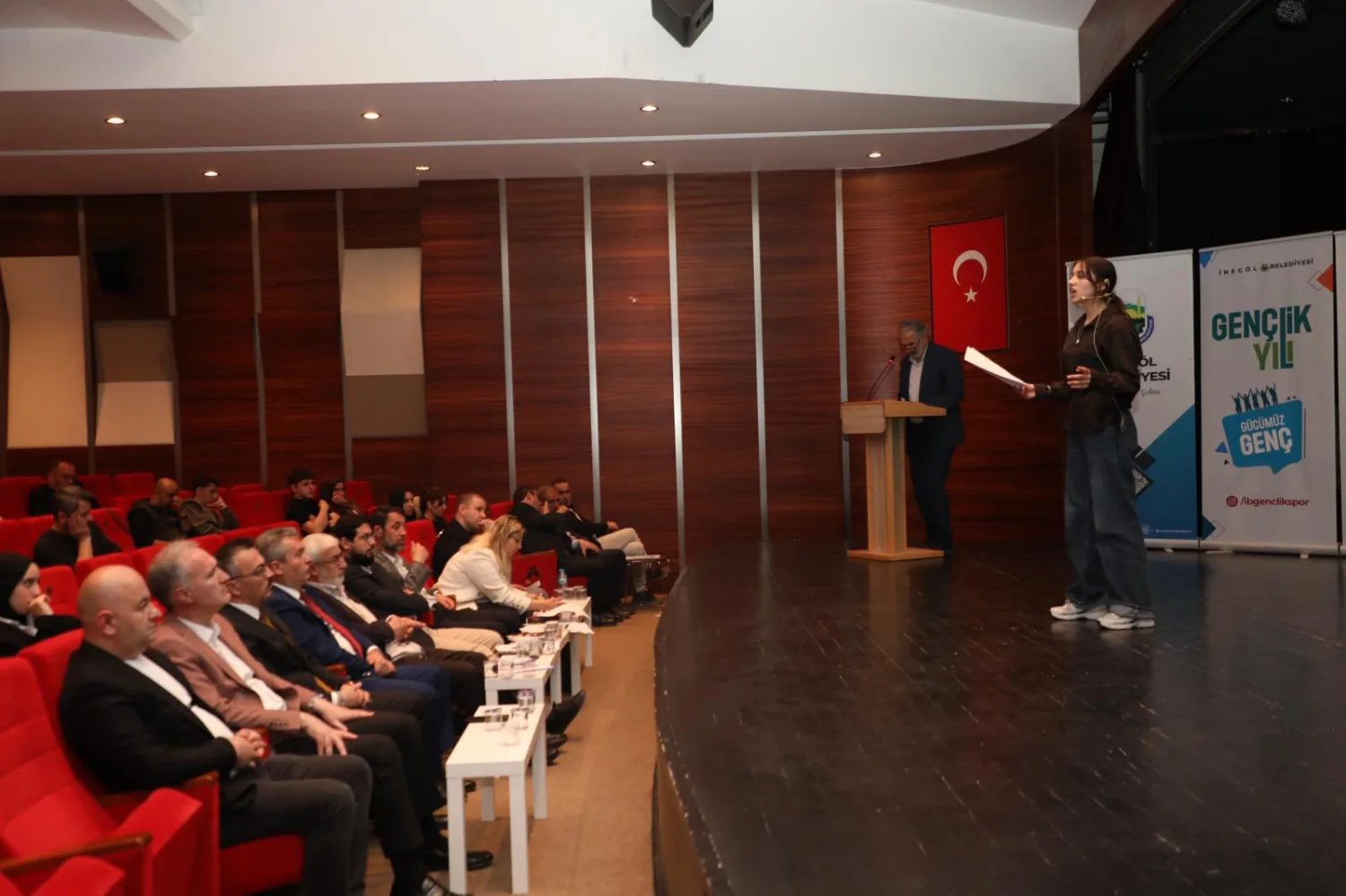 İnegöl’de Liseler Arası Hitabet Yarışması’nda Gençler Kürsüye Çıktı-2