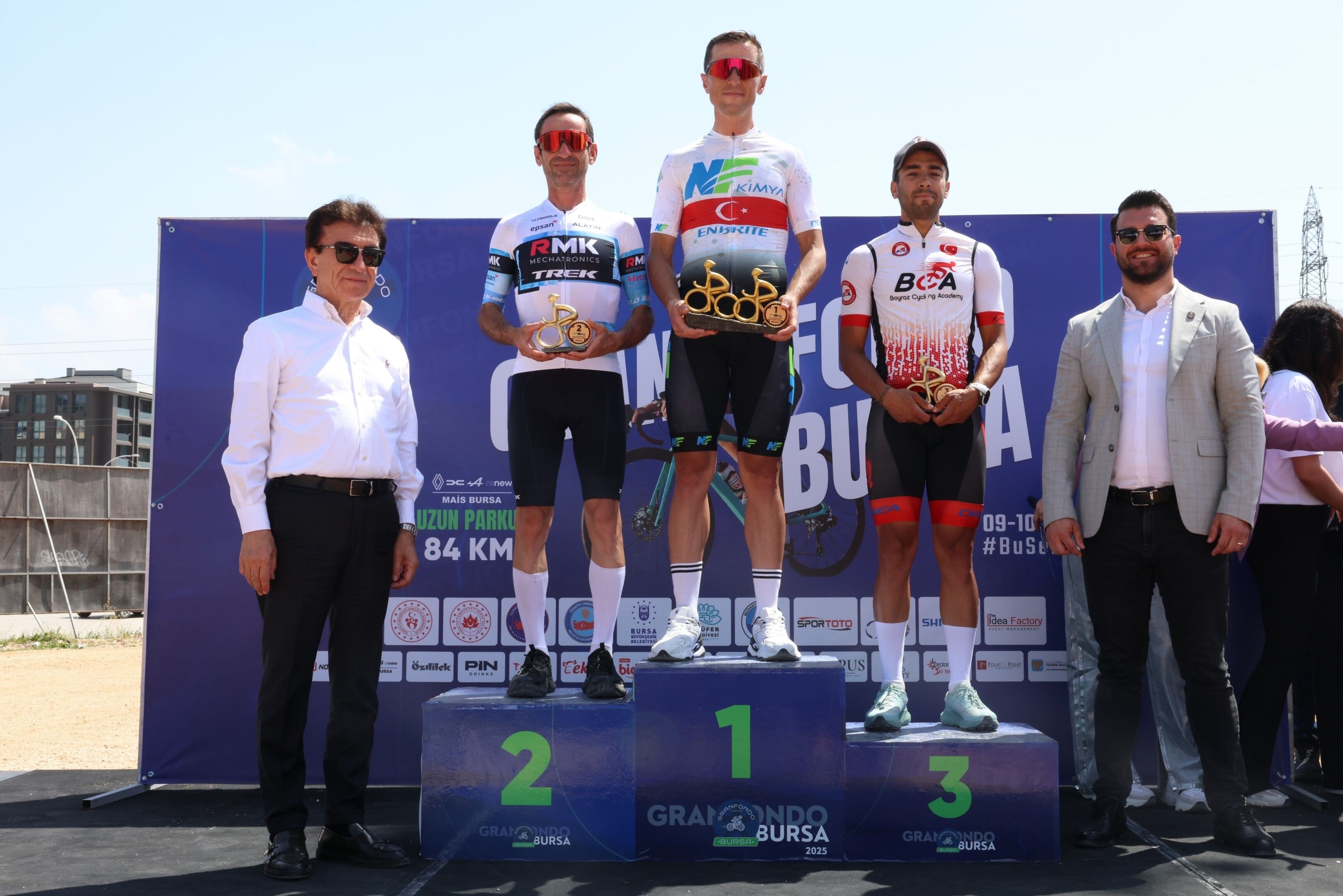Granfondo Bursa 2026’da 800 Bisikletçi Parkura Çıktı