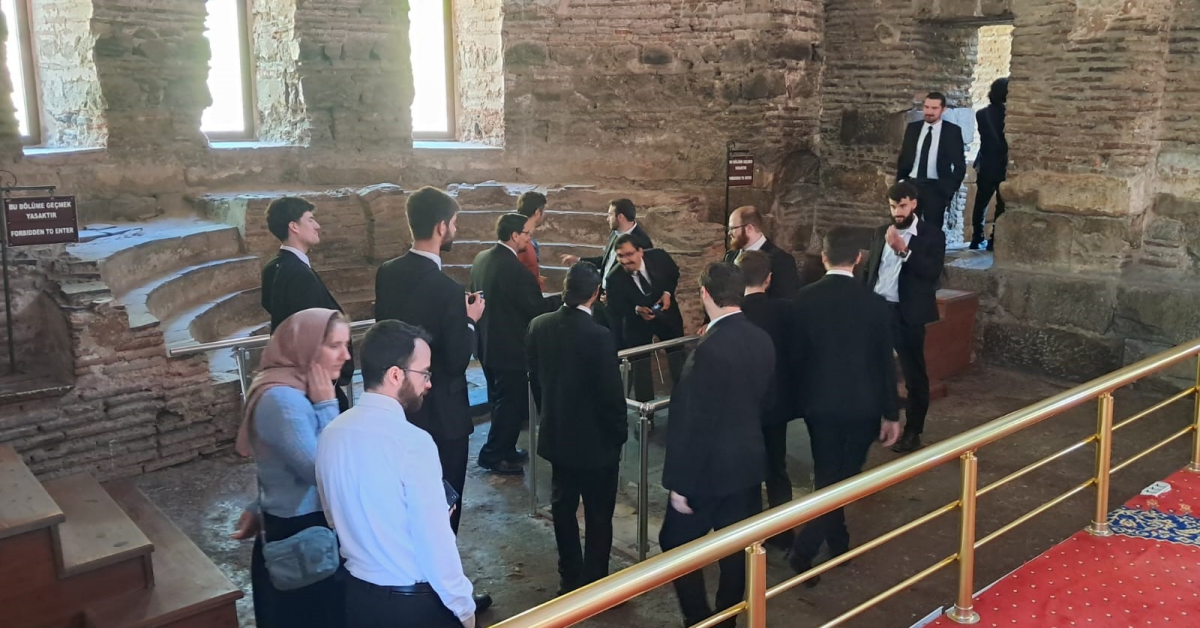 Abd’li Papazlardan İznik’in Tarihi Mirasına Ziyaret (1)