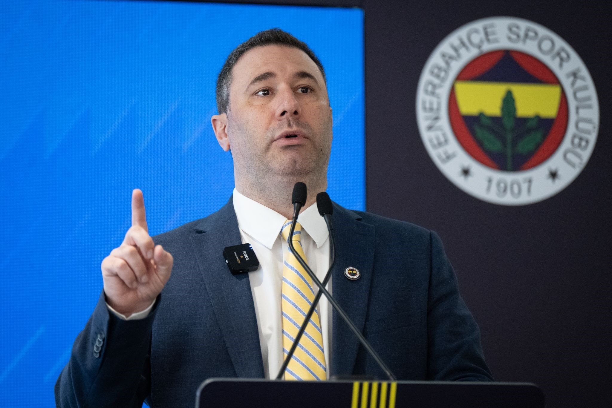 Barış Göktürk, Fenerbahçe Başkan Adaylığından Çekildi