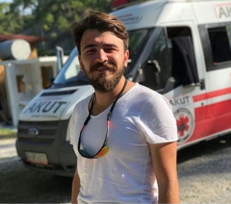 Bursa'da Abi Kardeş 4 Yıl Sonra Benzer Kazada Hayatını Kaybetti.. (1)