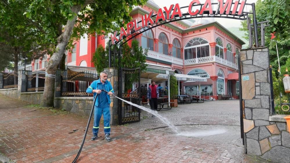 Bursa'da 'Boğa Yakalama Timi' Teyakkuzda Bekliyor! (3)