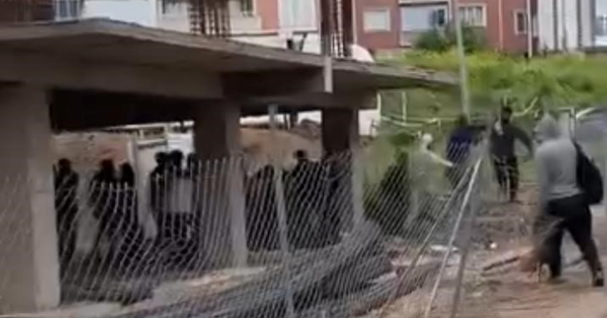 Bursa’da İnşaat İşçileri Arasında Sopalı Kavga