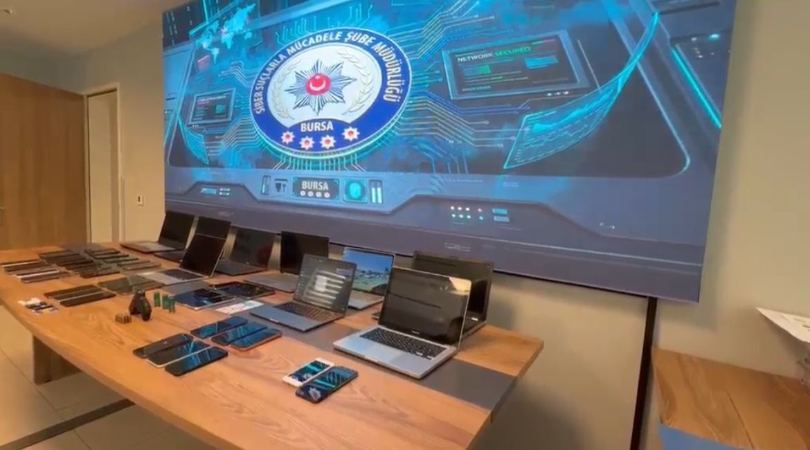 Bursa’da Operasyonda 3.8 Milyar Tl’lik Ağ Çökertildi (4)