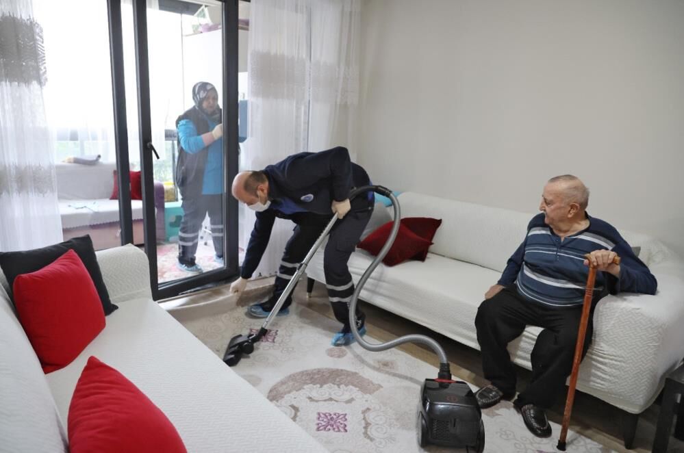 Bursa’da Yaşlı Ve Engellilere Bayram Temizliği Desteği! (2)