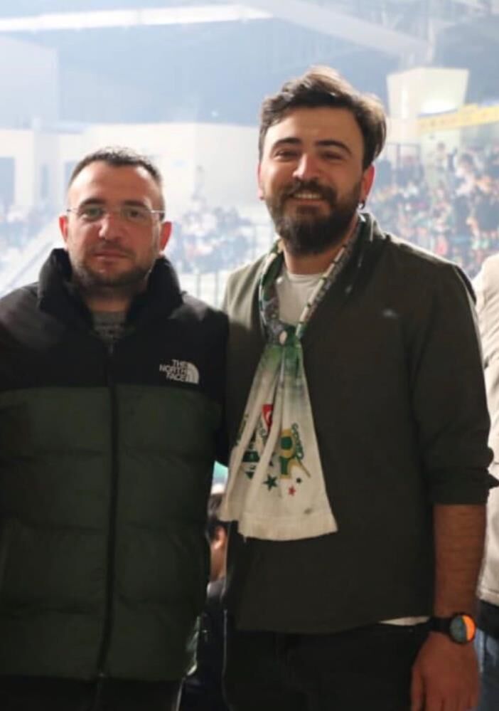 Bursaspor Taraftarı Ertuğ Toker Son Yolculuğuna Uğurladı! (2)