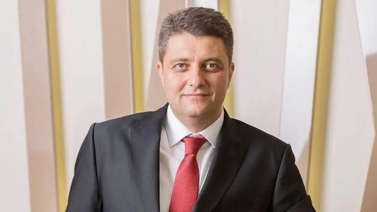 Ersin Beyaz Kimdir İyi̇ Parti İstanbul Milletvekili Ersin Beyaz Neden Istifa Etti (3)