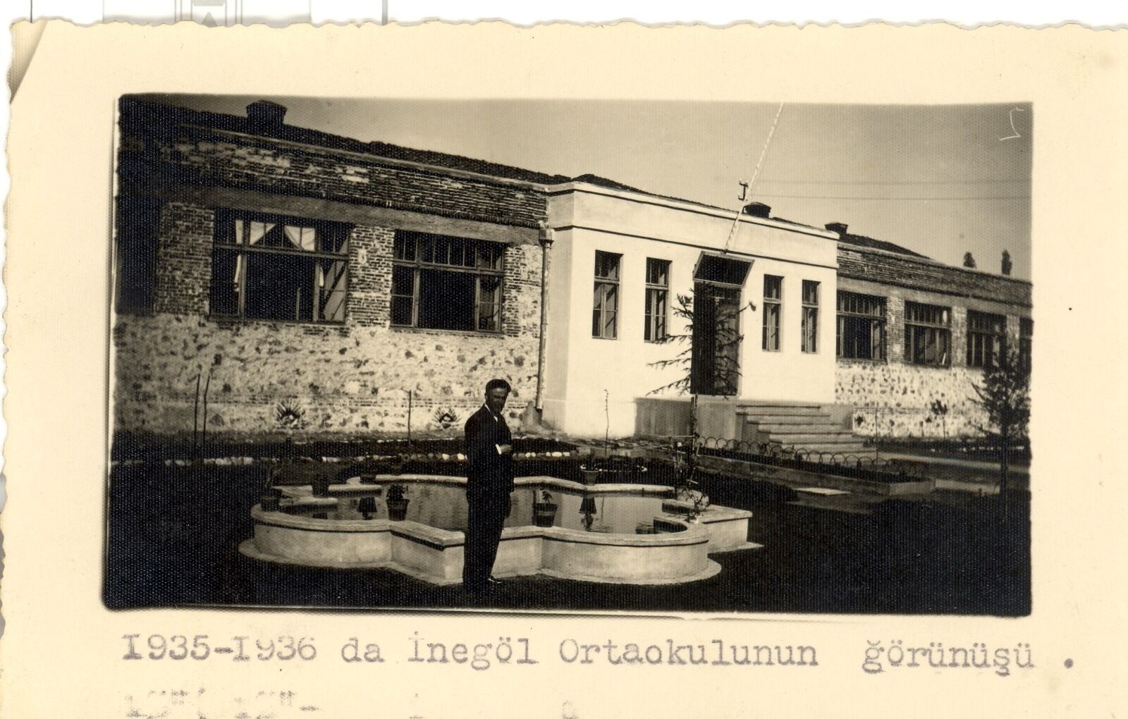 İnegöl Li̇sesi̇ Tabeladan Silindi Ama Anılarda Hala Yaşıyor (6)