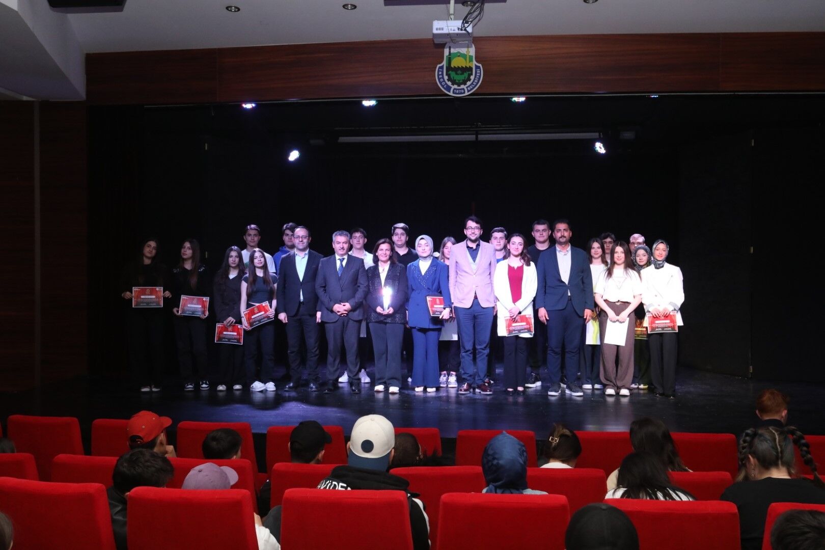 İnegöl’de 8. Genç Suare Tiyatro Festivali Başladı (9)