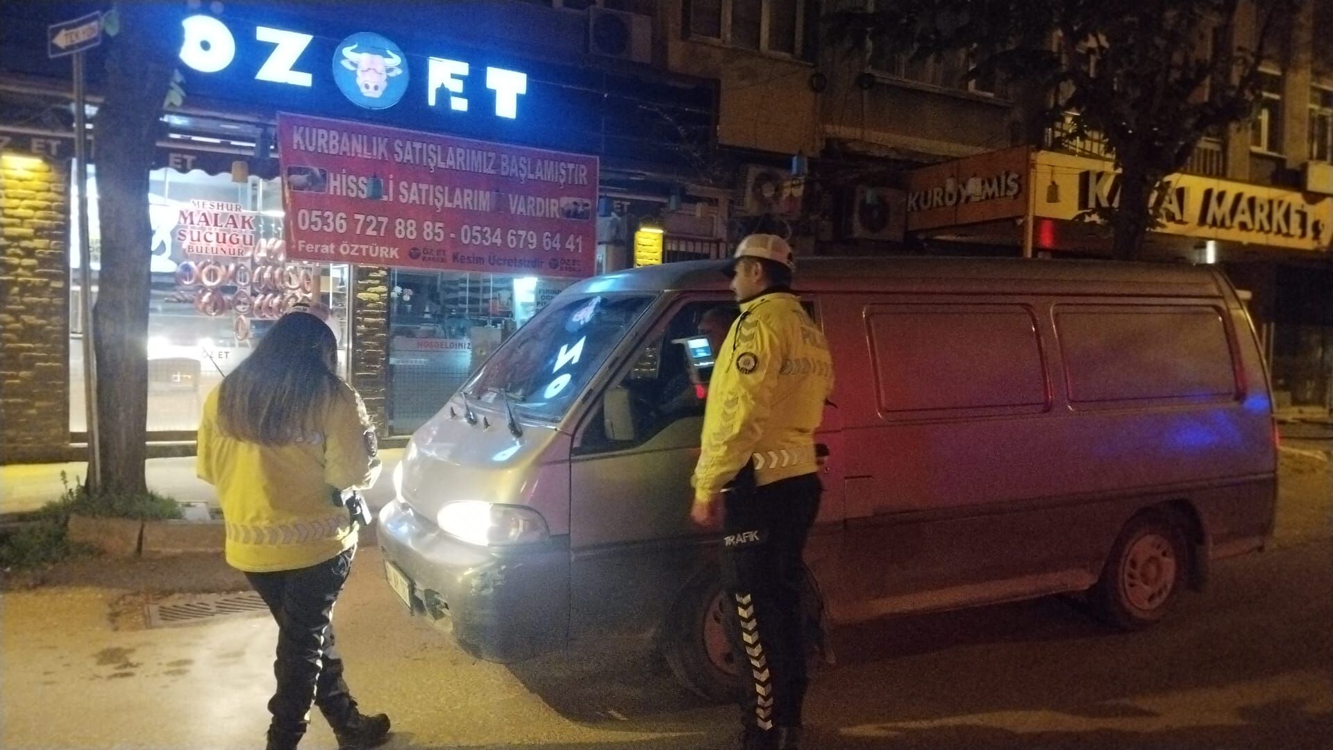 İnegöl’de Gece Denetimi! Alkollü Sürücülere Geçit Yok (2)