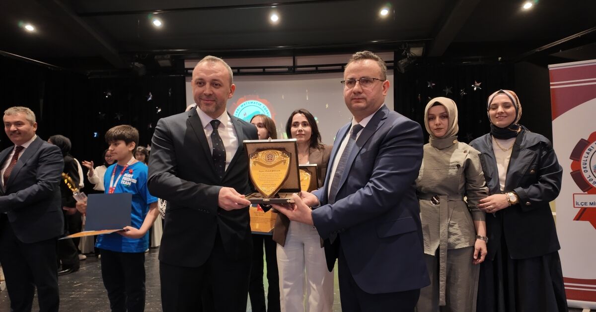 İnegöl’de İnemat 2026 Ödül Töreni Düzenlendi! Şampiyon Bu Sene De Değişmedi! (19)