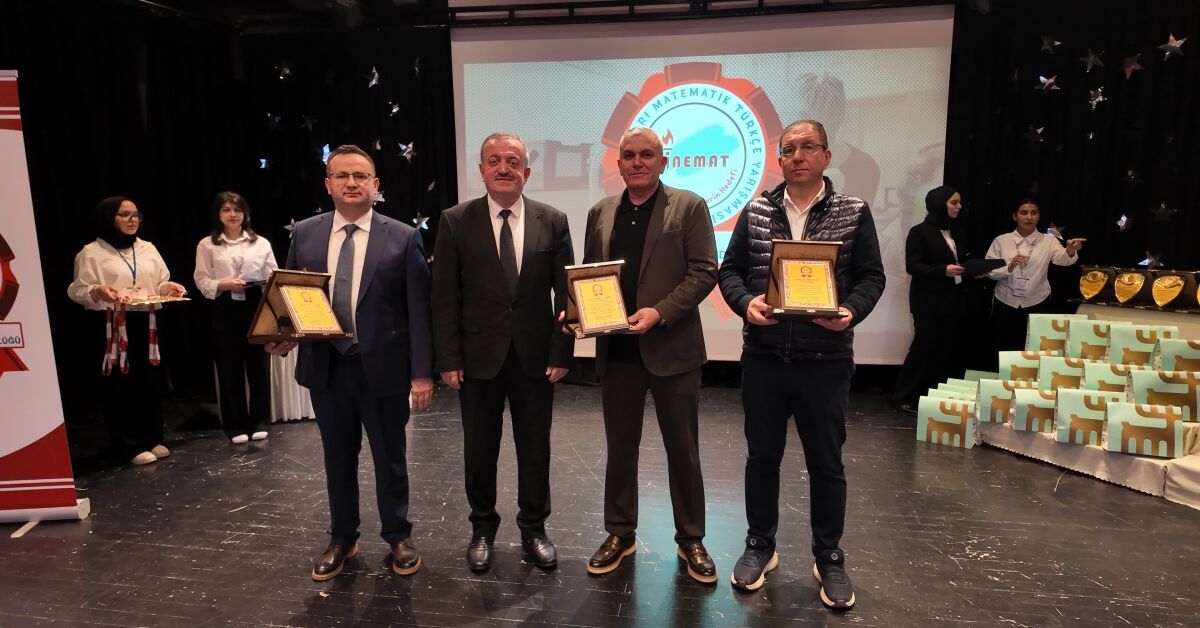 İnegöl’de İnemat 2026 Ödül Töreni Düzenlendi! Şampiyon Bu Sene De Değişmedi! (4)