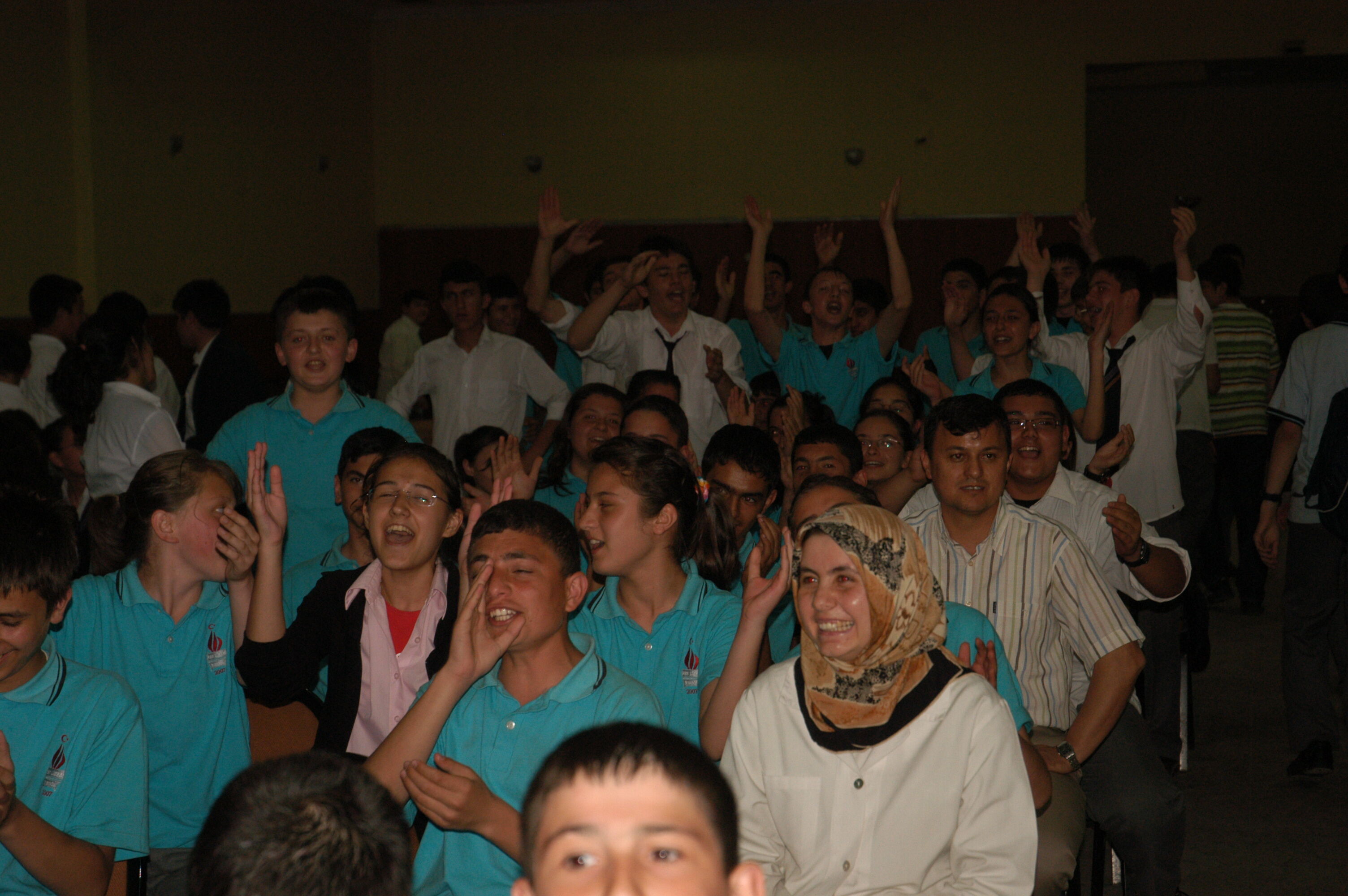 İnegöl’de Liseler Arası Bilgi Yarışmasını Fen Lisesi Kazandı Arşiv Haber 2008 Gençgazete (7)