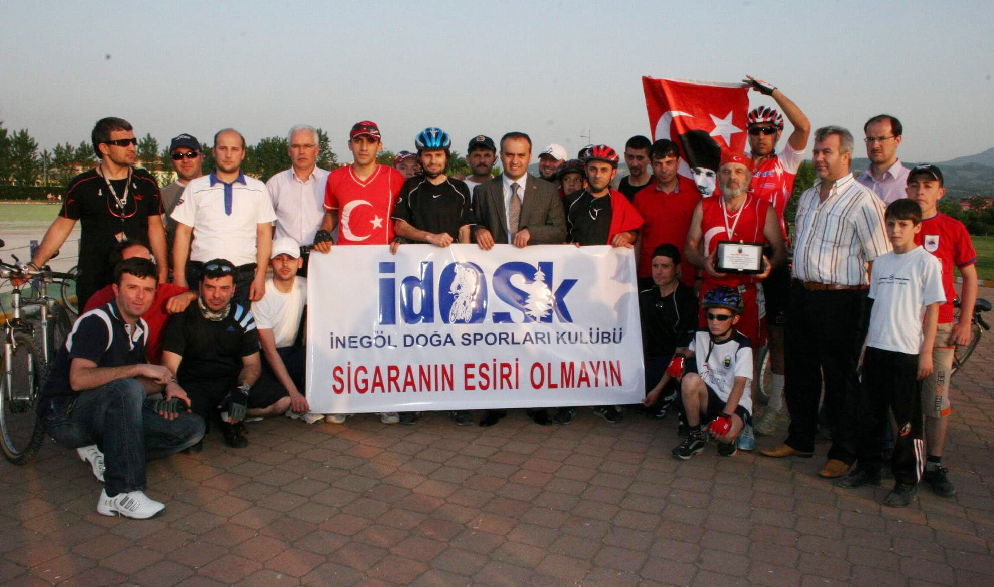 İnegöl’de “Sigaraya Hayır” Kampanyası Bekir Hamlakay Gençgazete(1)
