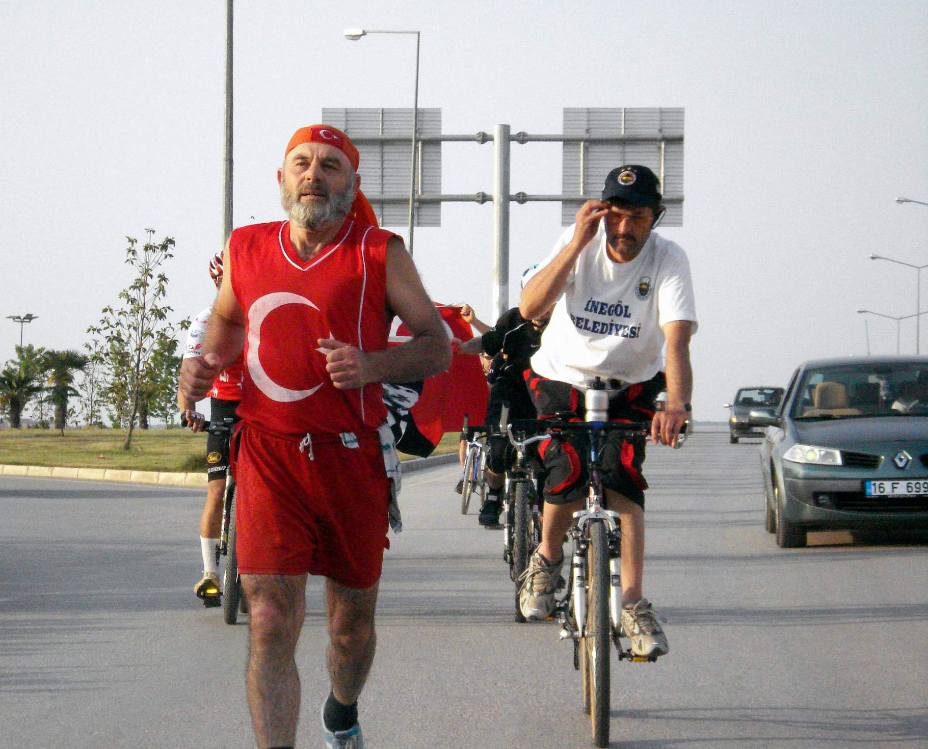 İnegöl’de “Sigaraya Hayır” Kampanyası Bekir Hamlakay Gençgazete(2)