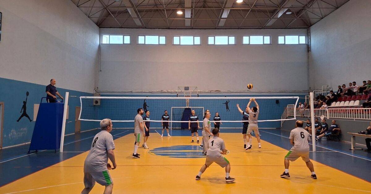 İsko 13. Geleneksel Voleybol Turnuvası Başladı (5)