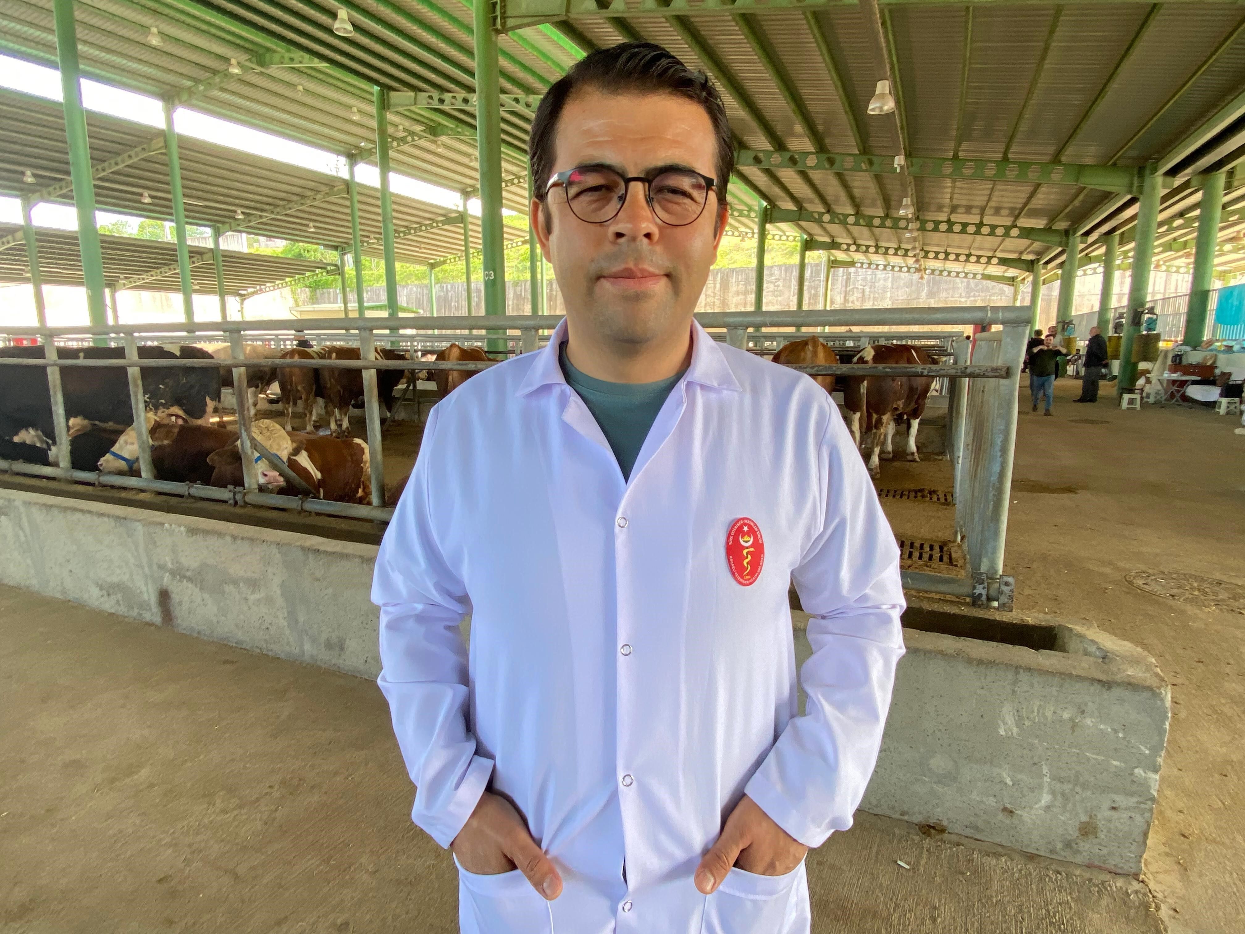 Kurbanlıkta Küpe, Yaş Ve Sağlık Uyarısı (2)