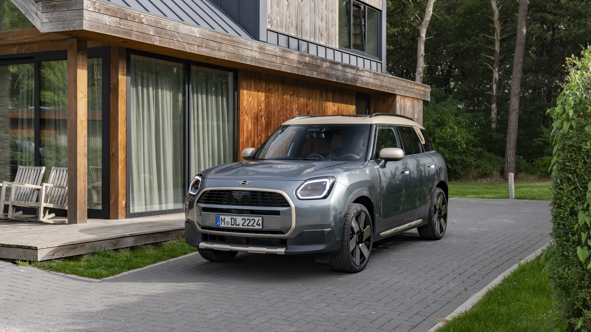 Mini Countryman-1