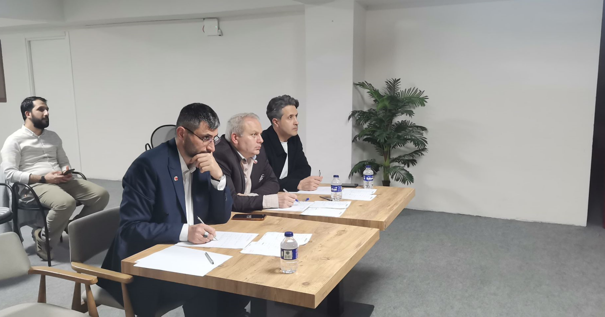 Saadet Gençlik’ten İnegöl’de İşsizlik Münazarası (3)