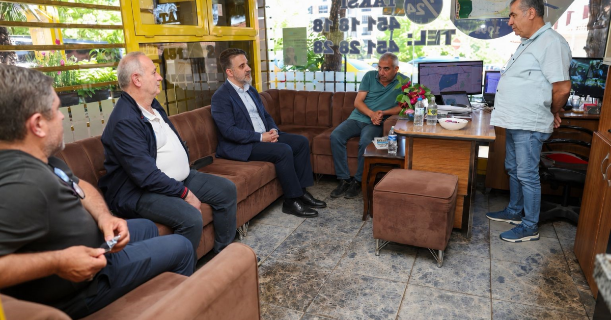 Şahin Biba Bayramın Ilk Gününde Huzurevi, Sevgi Evleri Ve Hastane Ziyaretlerinde Bulundu (1)