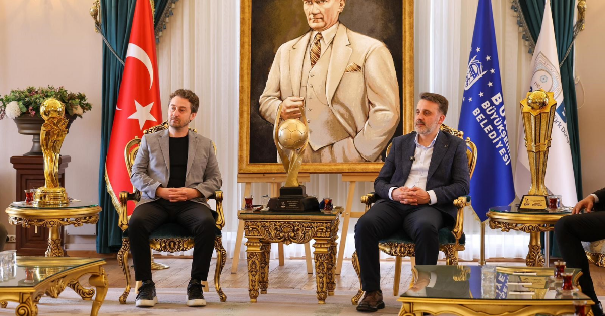 Şampiyon Hentbolculardan Başkan Vekili Biba’ya Ziyaret (5)