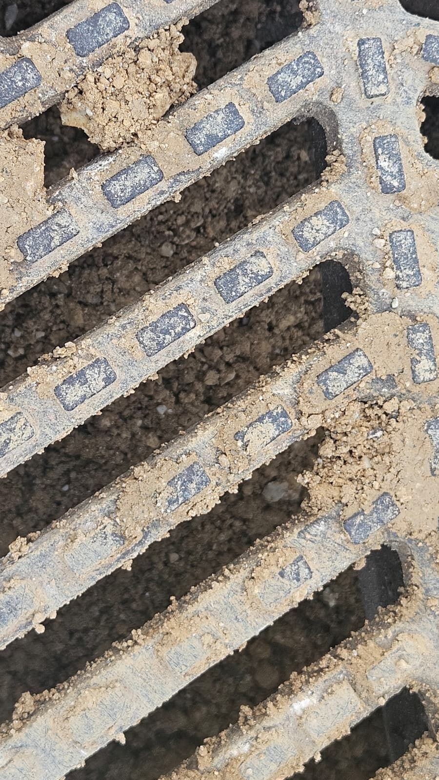Uedaş Çalışması Sonrası Buski̇ Logarları Sorun Çıkarıyor! (4)