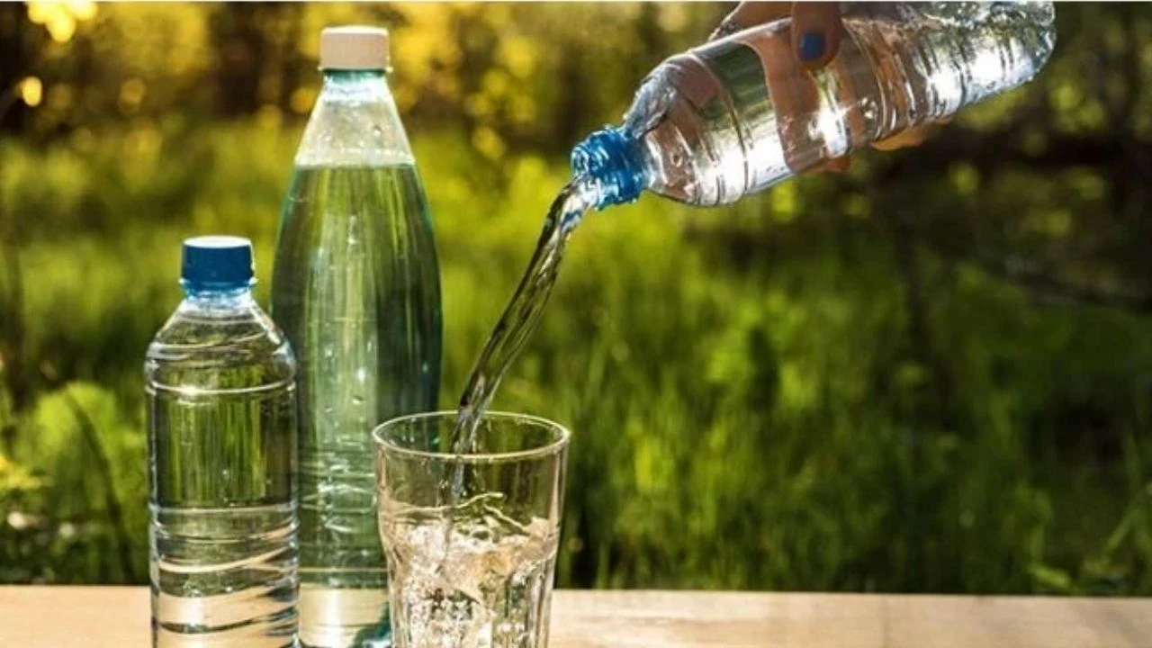 Uzmanlar Açıkladı! Arıtma Suyu Mu Daha Sağlıklı, Hazır Su Mu Daha Sağlıklı
