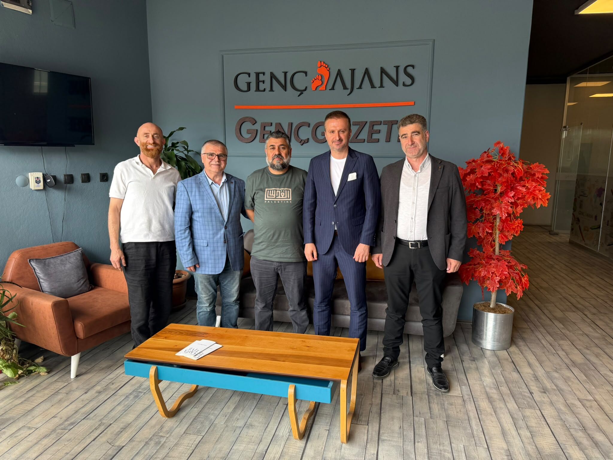 Anahtar Parti’den Genç Gazete’ye Ziyaret! (3)