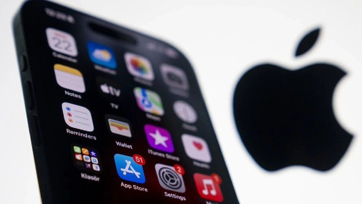 Apple'ın Hamlesi Krize Yol Açtı! Rusya'dan Milyonlarca Iphone Kullanıcısına Android'e Geçin Çağrısı (1)
