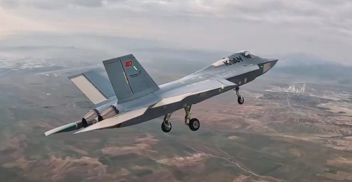 Avrupa’nın Dev Projesi Çıkmaza Girdi! İspanya’nın Yeni Gözdesi Türk Savaş Uçağı Kaan Oldu (1)