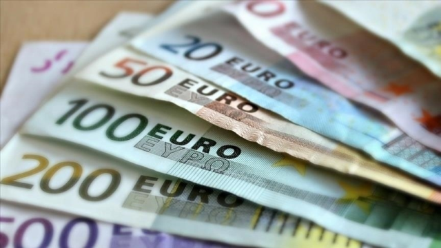 Bir Ülke Daha Euro'ya Geçiyor! Tarih Belli Oldu (2)
