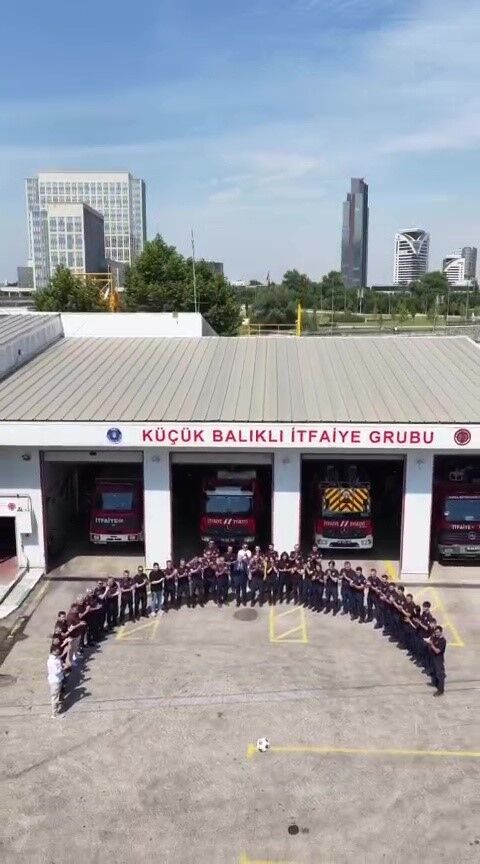 Bursa Itfaiyesi'nden Milli Takımımıza Anlamlı Destek! (5)