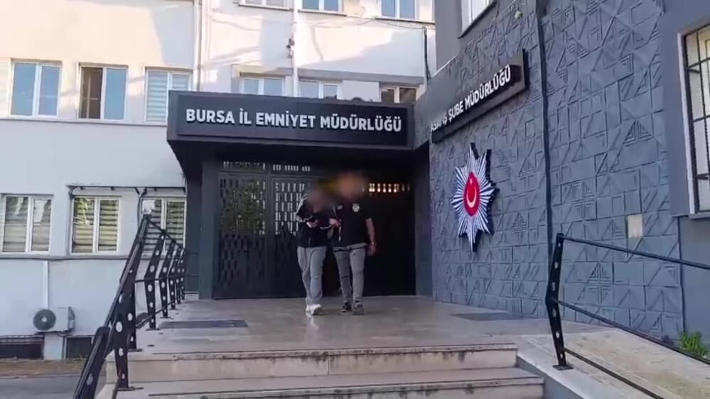 Bursa’da 150 Saatlik Kamera Takibi Hırsızları Ele Verdi! (4)