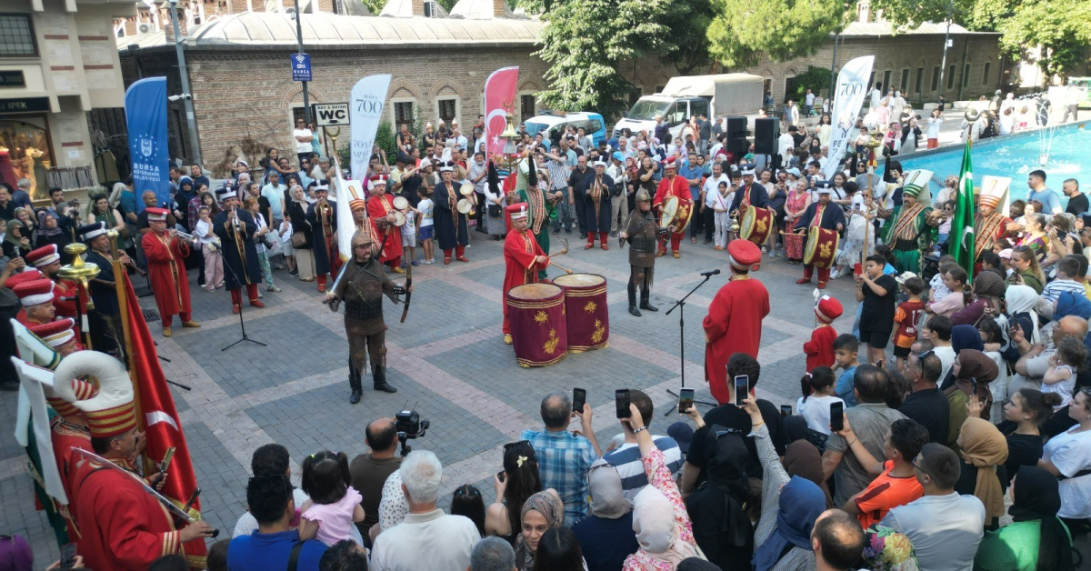 Bursa’da Fethin 700. Yılı Mehter Konserleri Başladı (2)