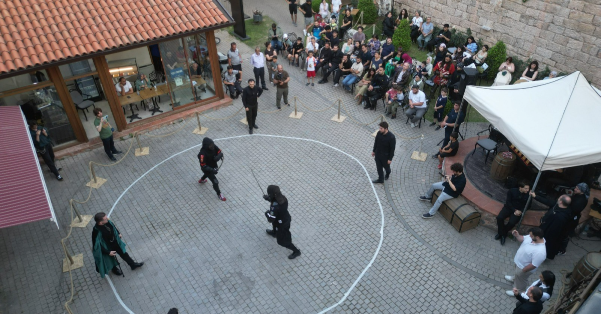 Bursa’da Geleneksel Türk Kılıcı Turnuvası Zindankapı’da Yapıldı (2)
