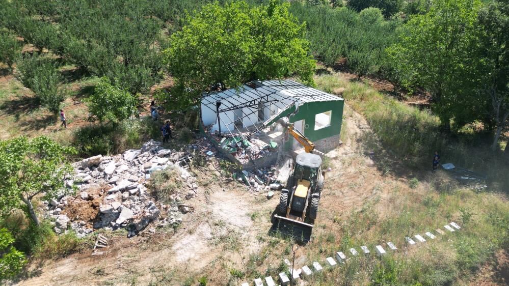 Bursa'da Kaçak Yapıyla Mücadelede Devam Ediyor! (1)