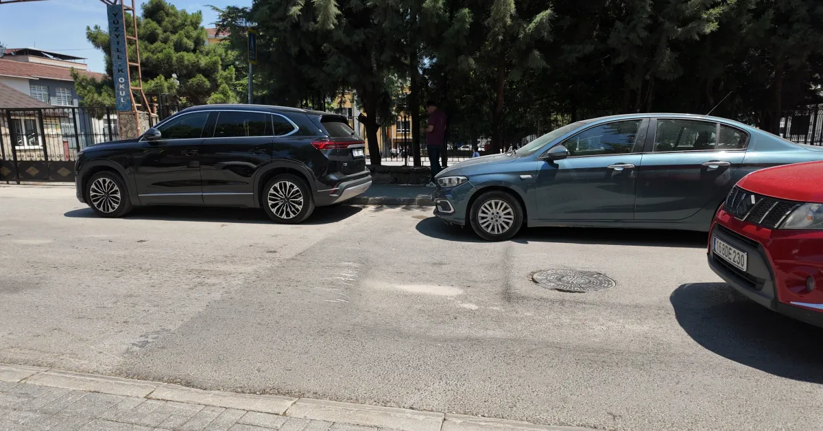 Buski̇ Araçları Bu Yoldan Geçmiyor Mu (3)