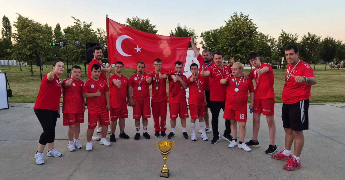 Down Basketbol Milli Takımı Dünya İkincisi Oldu (2)