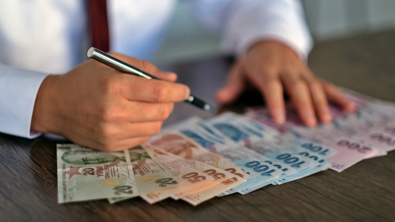 En Çok Kazandıran Meslekler Açıklandı! Türkiye'de En Yüksek Maaş Veren Sektör Şaşırttı (2)