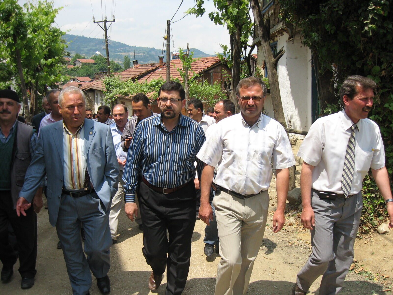 Ertuğrul Gazi İnegöl’de Tören Arşivden 2008 Gençgazete (2)