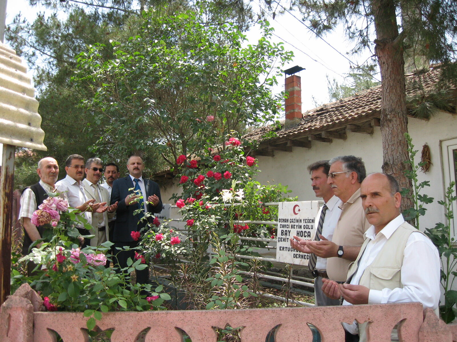 Ertuğrul Gazi İnegöl’de Tören Arşivden 2008 Gençgazete (5)
