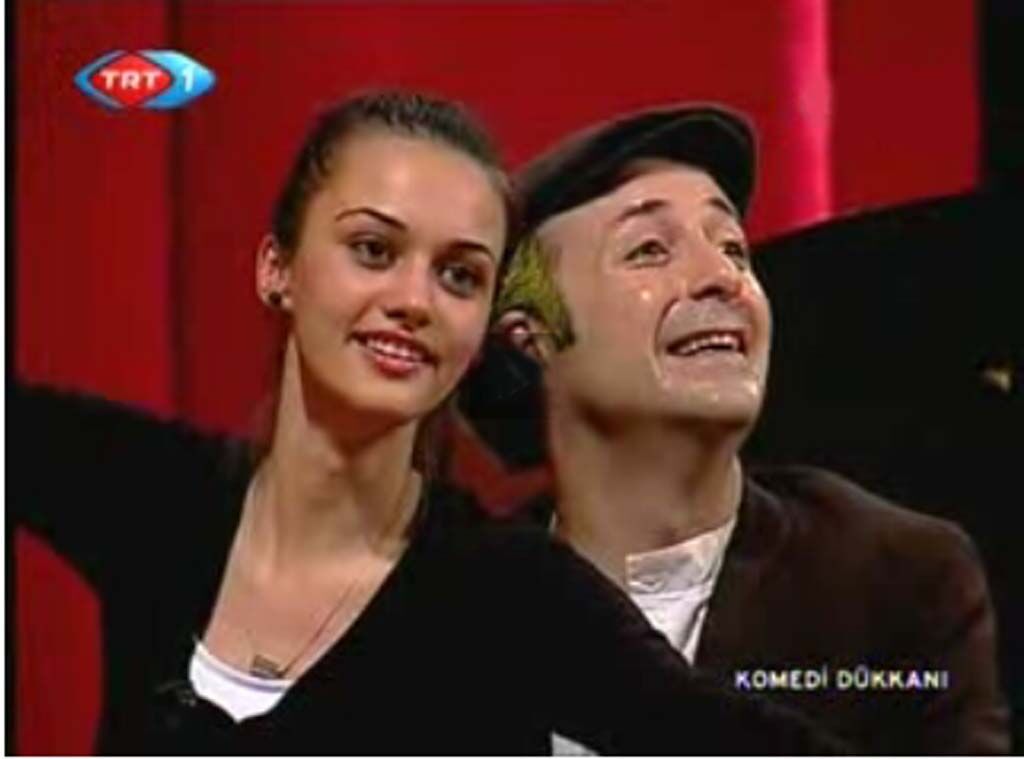 Hande Soral