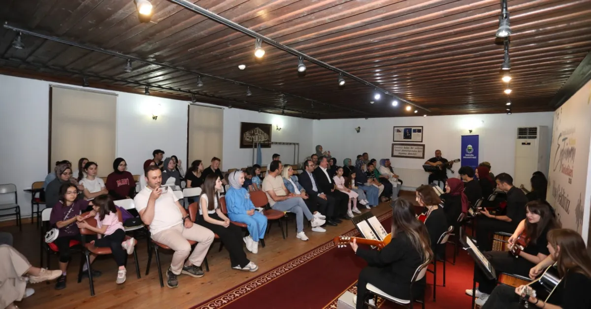 İnegöl Belediyesi Kursiyerleri Sertifikalarını Aldı (3)