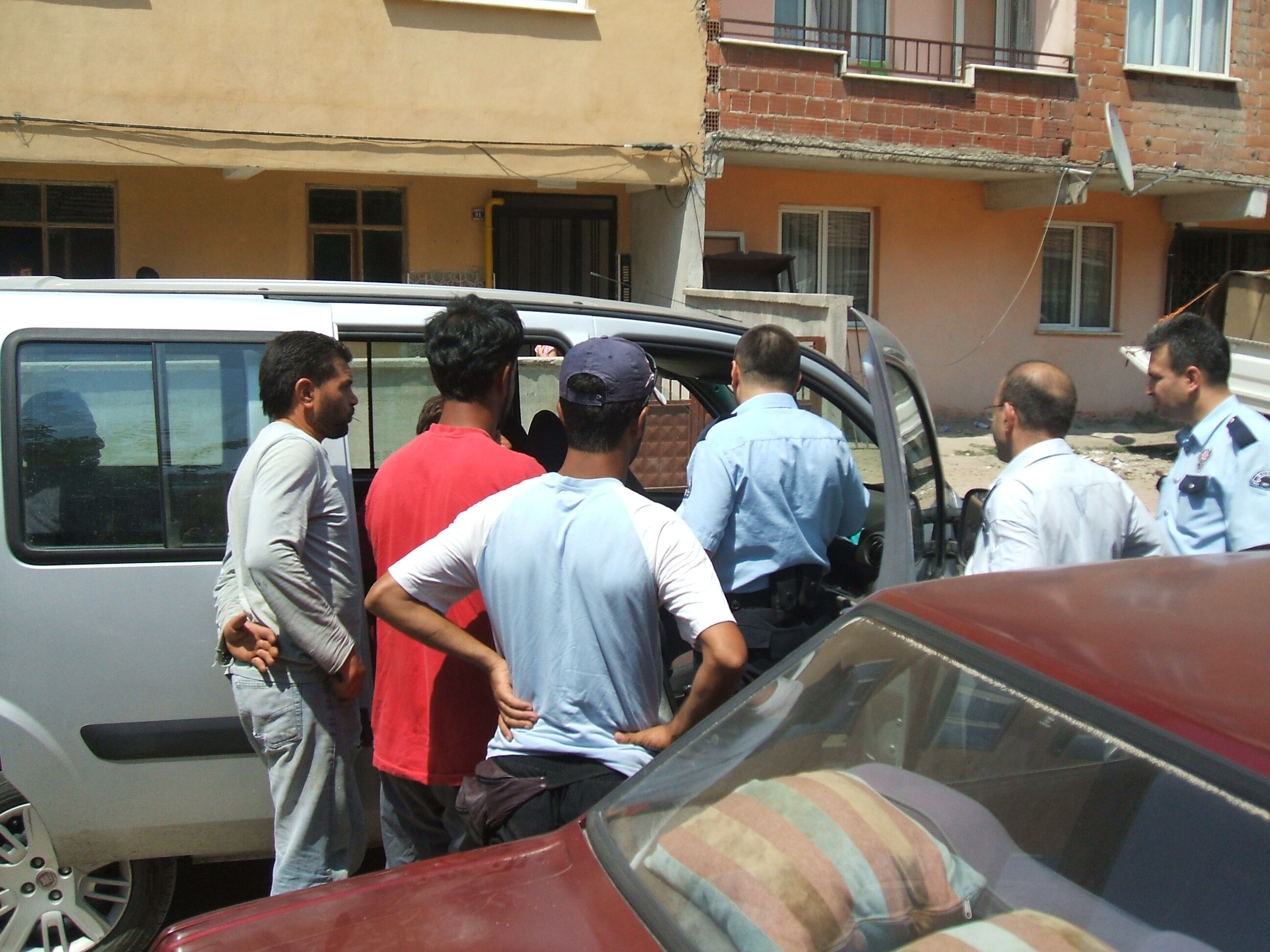 İnegöl'de Baz İstasyonu Kurulumu Arşiv 2008 Gençgazete (2)
