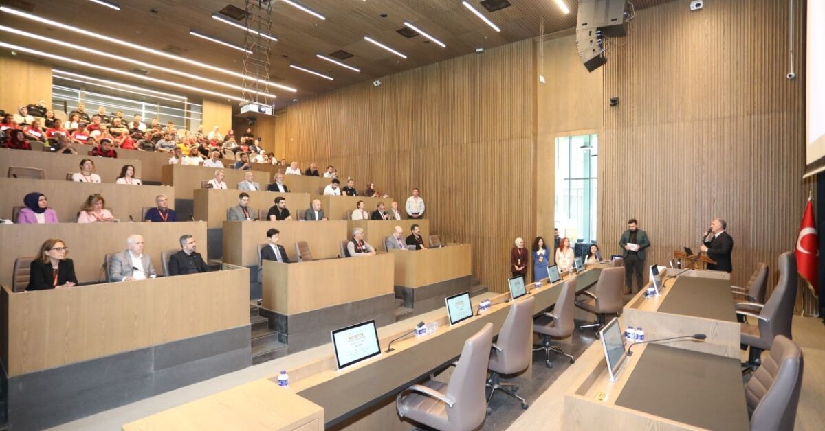 İnegöl’de Çocuk Odaklı Afet Yönetimi Masaya Yatırıldı (3)